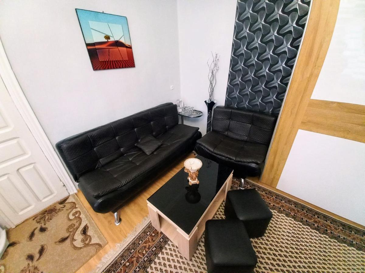 Aparthotel Rioni 쿠타이시 외부 사진
