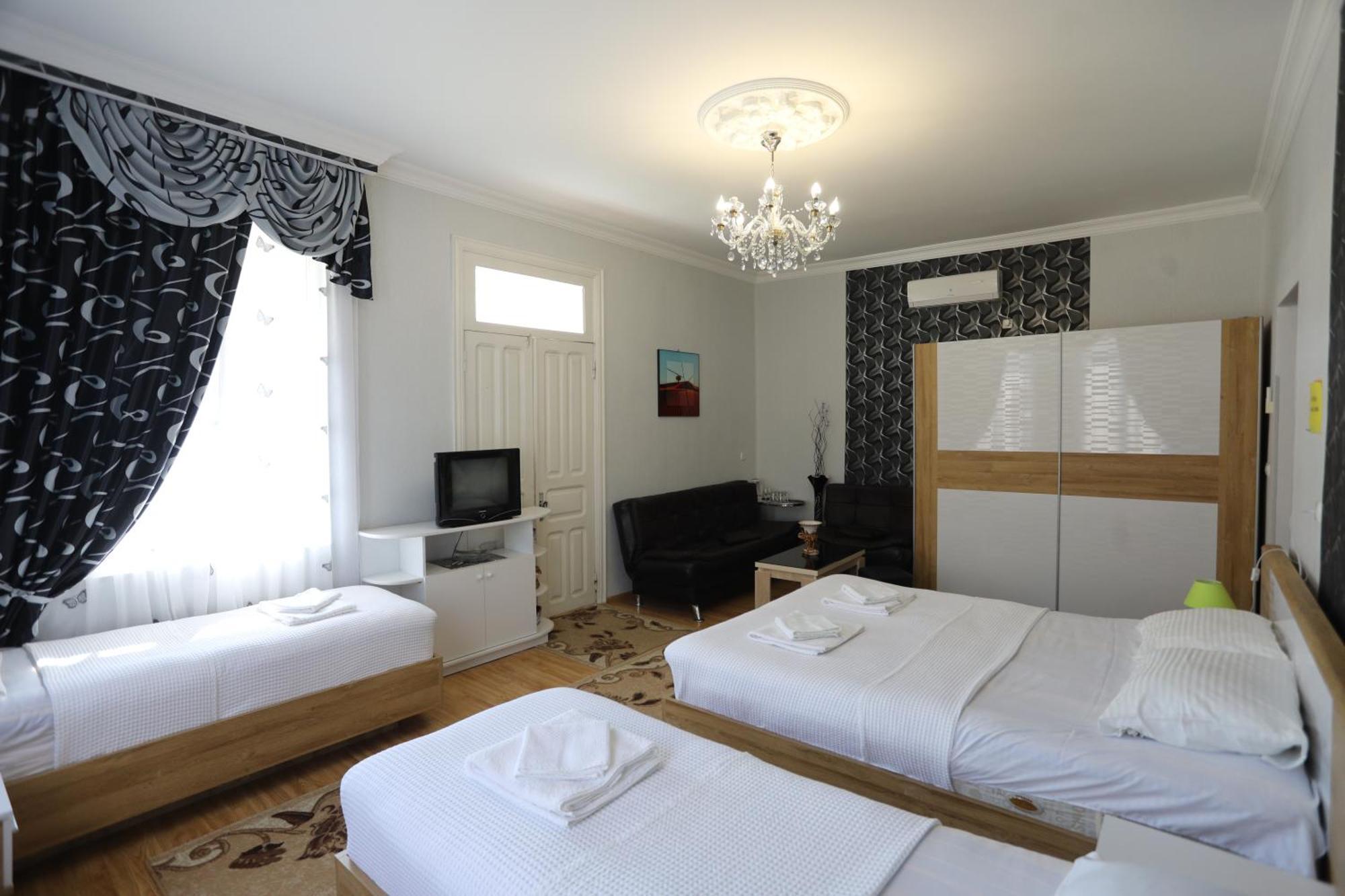 Aparthotel Rioni 쿠타이시 외부 사진